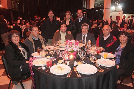 FOTO_01
W:450
H:300
66,7 kb