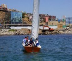 Fundación Mar de Chile y TPS realizan Escuela de Vela en la Quinta Región