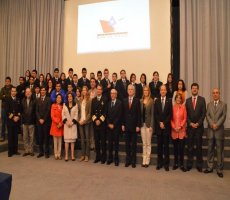 Más de 1.500 jóvenes beneficiados con talleres náuticos de TPS y Fundación Mar de Chile Más de 1.500 jóvenes beneficiados con talleres náuticos de TPS y Fundación Mar de Chile
