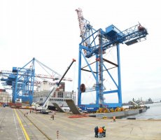 Exitosa descarga de la segunda grúa Súper Post-Panamax de TPS Exitosa descarga de la segunda grúa Súper Post-Panamax de TPS