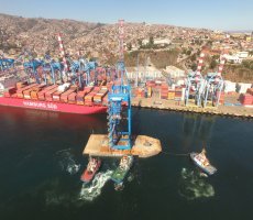 TPS recibe tercera grúa pórtico y completa equipamiento de muelle TPS recibe tercera grúa pórtico y completa equipamiento de muelle