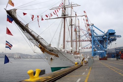 Veleros “Esmeralda” y “Juan Sebastián Elcano” podrán ser visitados en TPS