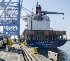 Terminal Pacífico Sur estrena servicio de cabotaje Terminal Pacífico Sur estrena servicio de cabotaje