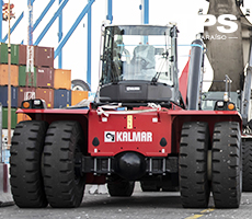 Nueva grúa portacontenedores de TPS refuerza productividad del terminal