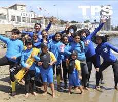 El mar: la nueva cancha de fútbol para Valparaíso