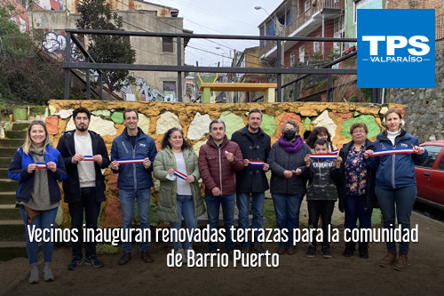 Vecinos inauguran renovadas terrazas para la comunidad de Barrio Puerto