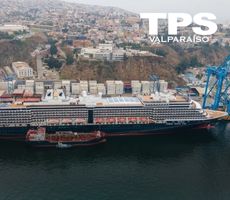 Crucero MS Oosterdam recala por primera vez en Valparaíso