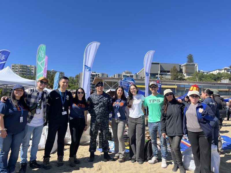 TPS participó en Limpieza de Playas organizada por DIRECTEMAR en Caleta Portales de Valparaíso