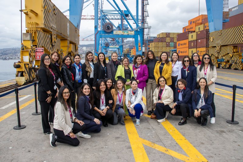 ONE, TPS y WISTA Chile impulsan el liderazgo femenino en la industria marítimo-portuaria